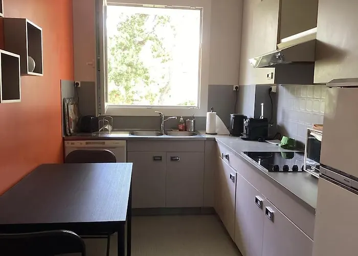 200m De La Appartement *